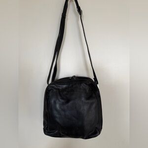 Derek Alexander Black Leather Organizer Crossbody Bag Multi Zip Travel Purse